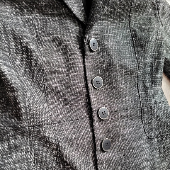 Women's Suit Skirt and Blazer - Picture 2 of 5